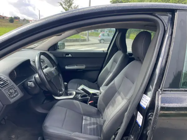 Volvo S40 14