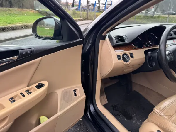 Volkswagen Passat 12
