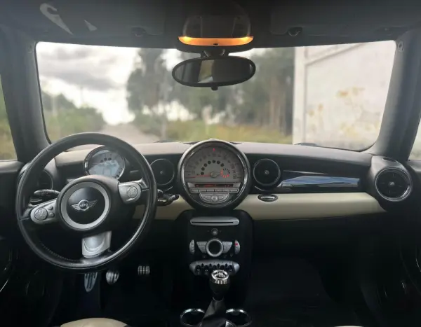 MINI Clubman Cooper D 6