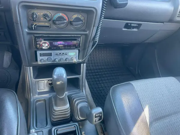 Mitsubishi Pajero 2.5 TD GLX Longo 8