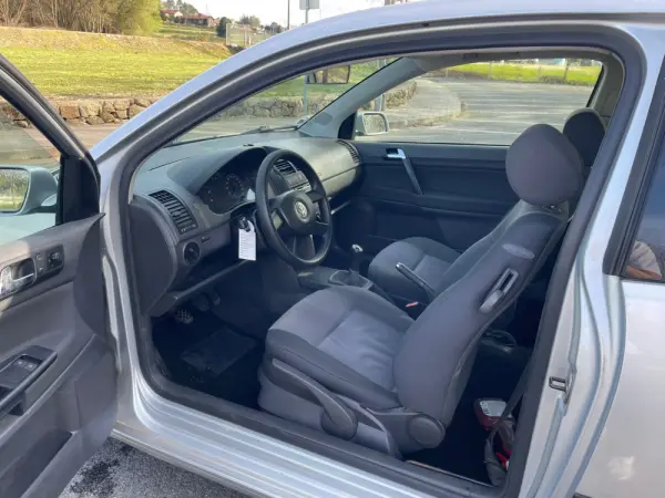 Volkswagen Polo 12