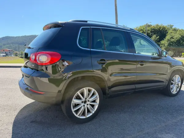 Volkswagen Tiguan 2.0 TDi Fun Blue.4Motion DSG 16
