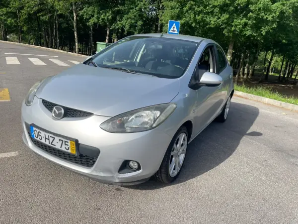 Mazda 2 9