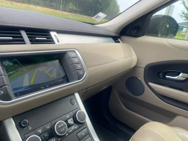 Land Rover Range Rover Evoque 6