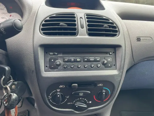 Peugeot 206 7