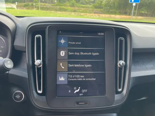 Volvo XC 40 2.0 D3 18