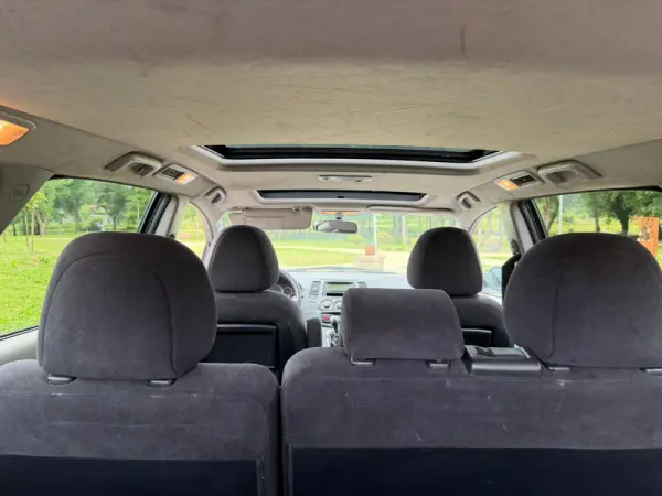 Mitsubishi Grandis 19