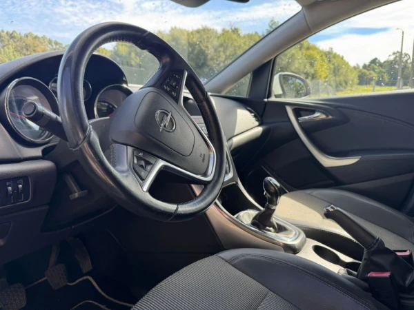 Opel Astra 14