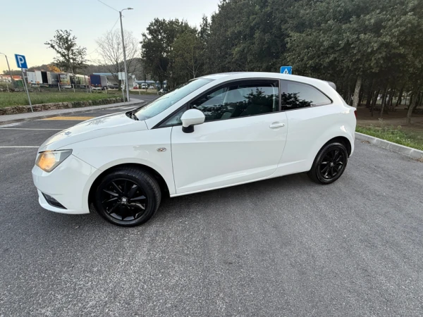 SEAT Ibiza 1