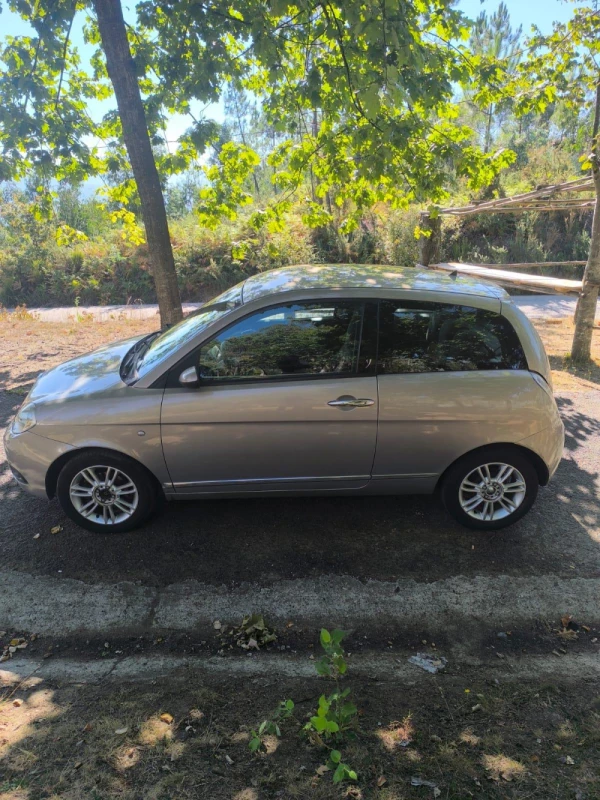 Lancia Ypsilon 3