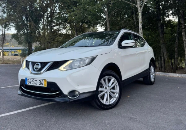 Nissan Qashqai 1