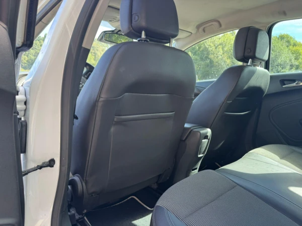 Opel Astra 13