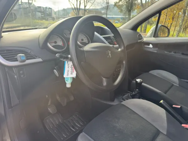 Peugeot 207 2