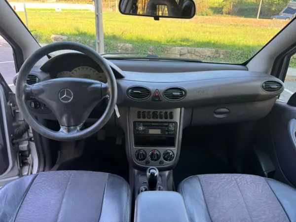 Mercedes-Benz A 170 16