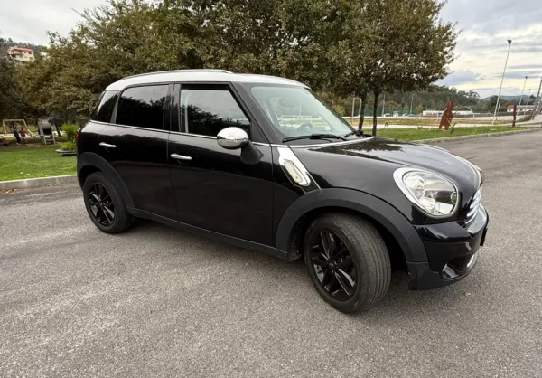 MINI Countryman 4