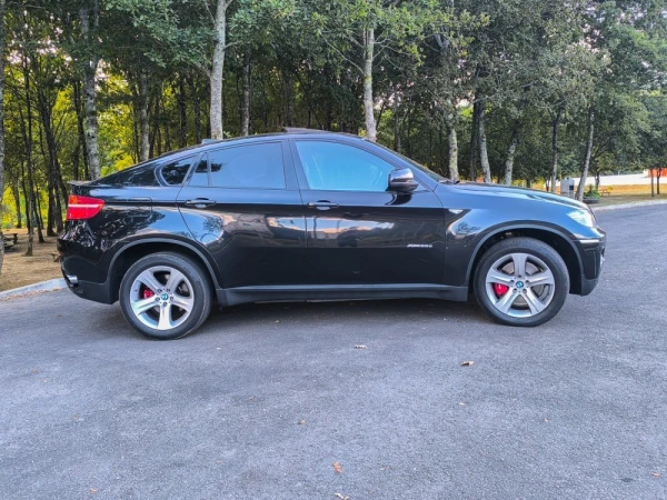 BMW X6 8