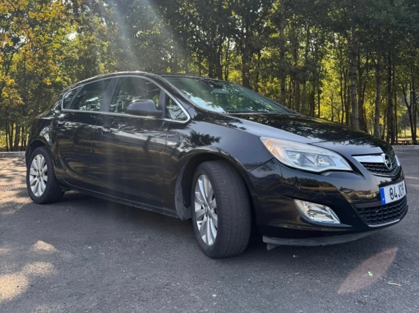 Opel Astra 12