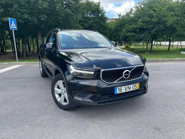 Volvo XC 40 2.0 D3 5