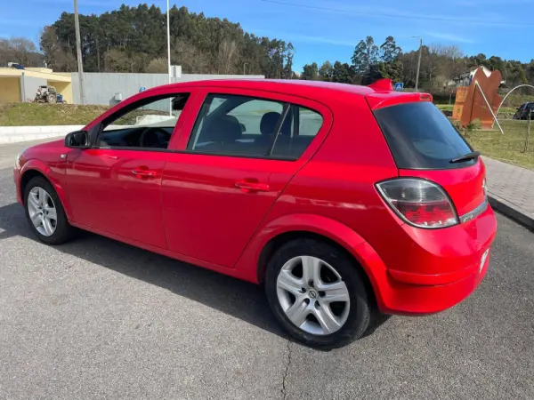 Opel Astra 18