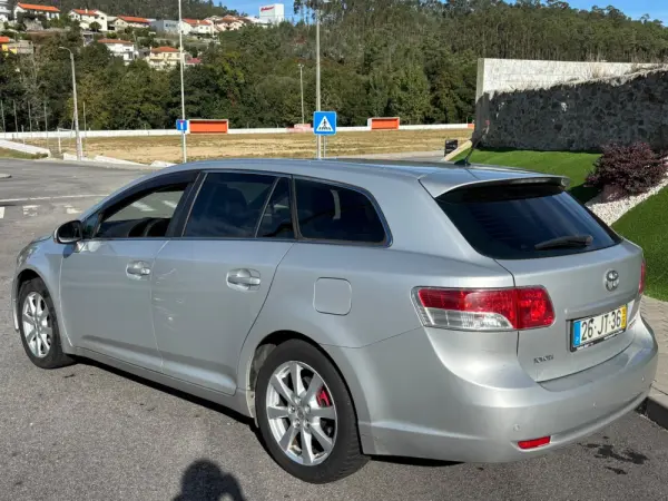 Toyota Avensis SD 2.0 D-4D 3