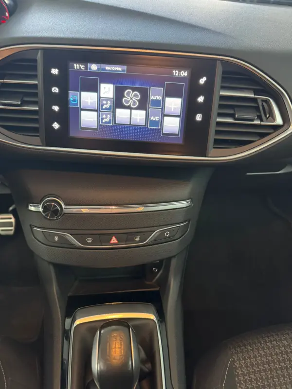 Peugeot 308 16