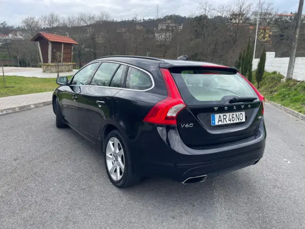 Volvo V60 13