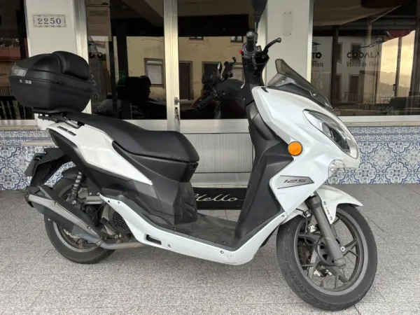 Keeway Cityblade 4