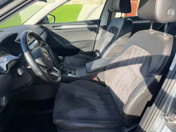 Skoda Superb 2.0 TDI Active 4