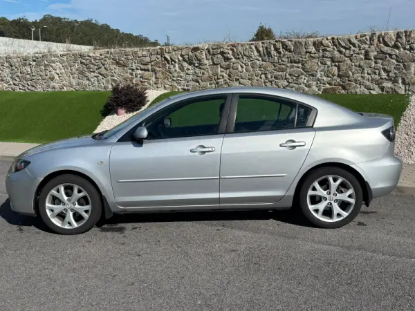 Mazda 3 7