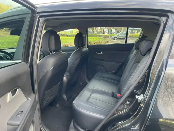 Kia Sportage 1.7 CRDI ISG TX Prime 4