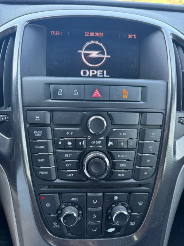 Opel Astra 6