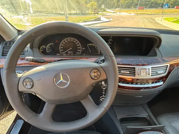 Mercedes-Benz S 320 CDi 10