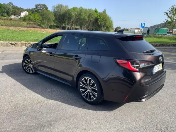 Toyota Corolla 13