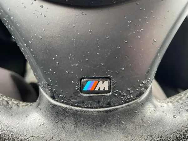BMW 118 d Pack M 6