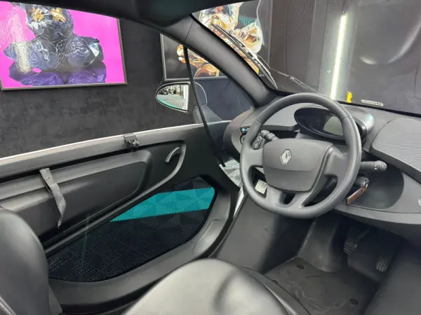 Renault Twizy 3