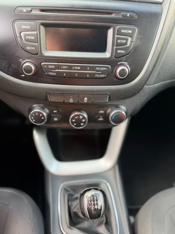 Kia Ceed 10