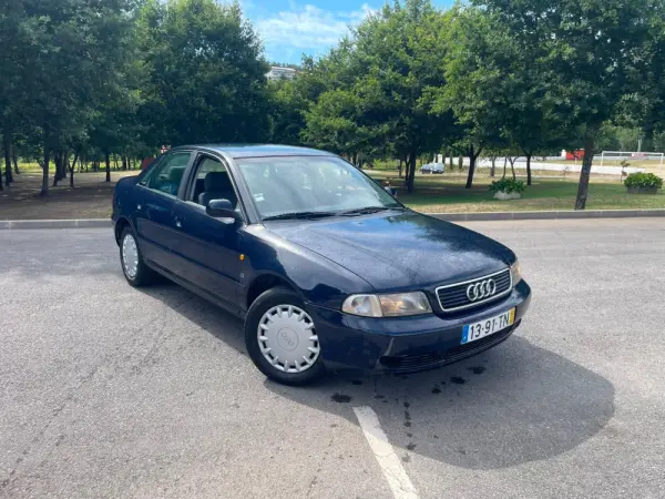 Audi A4 16