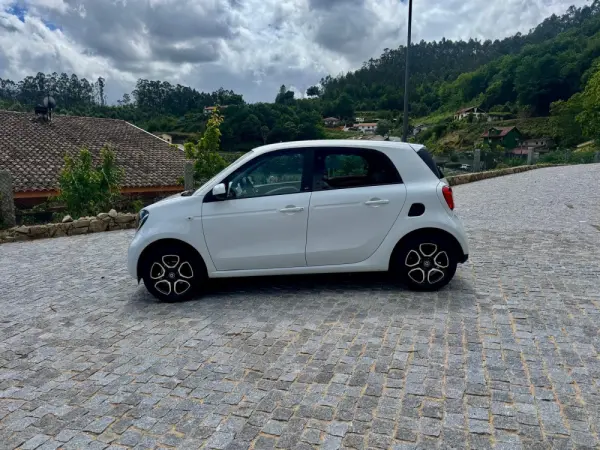Smart ForFour 13