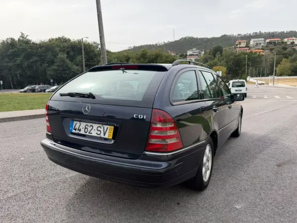 Mercedes-Benz C 220 11