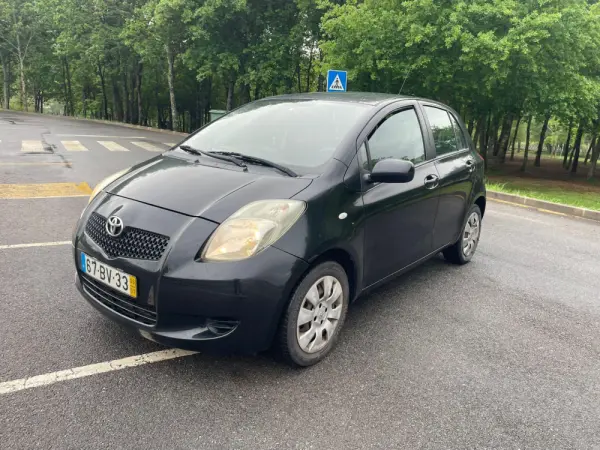Toyota Yaris 15