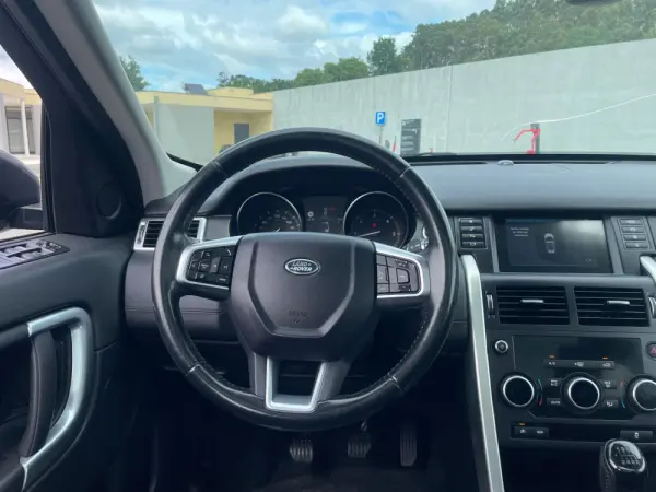 Land Rover Discovery Sport 10