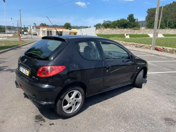 Peugeot 206 12