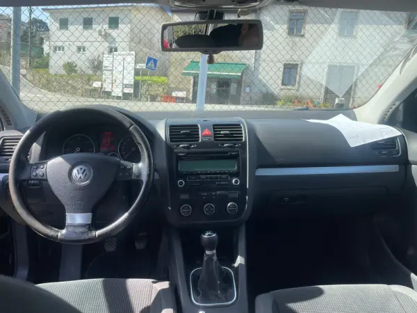 Volkswagen Golf 2