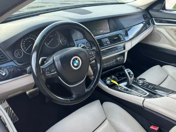 BMW 525 d Auto 15