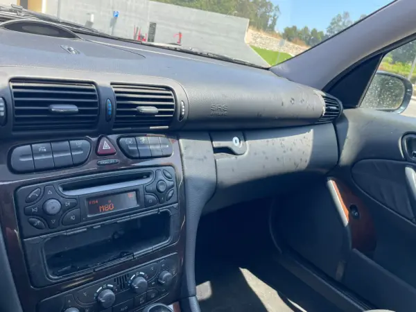 Mercedes-Benz C 200 14