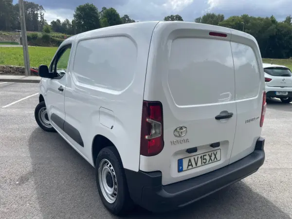 Toyota Proace City Verso 13