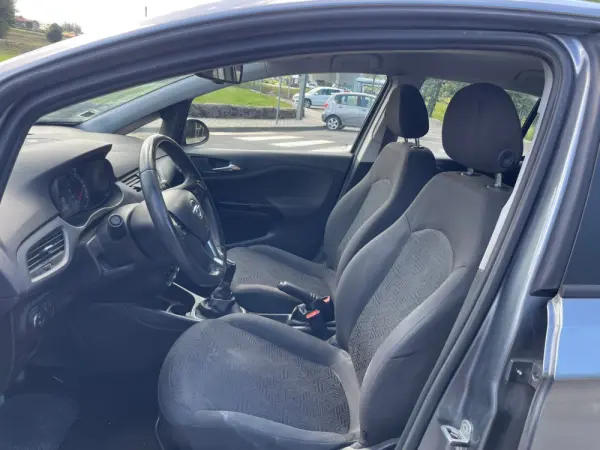 Opel Corsa 12