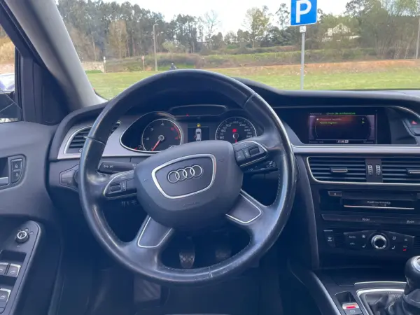 Audi A4 Avant 12