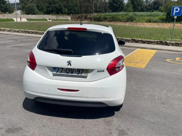 Peugeot 208 3