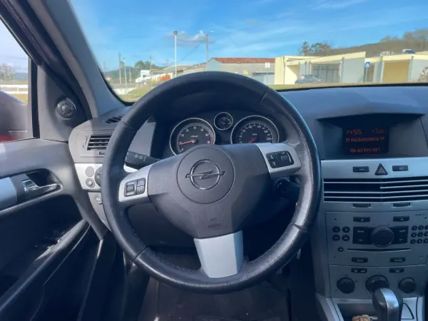 Opel Astra 4